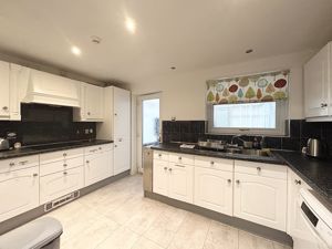 Photo 10- click for photo gallery